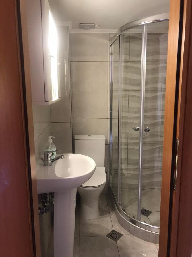 1 Bedroom Apartment In Nea Kallikrateia ภายนอก รูปภาพ